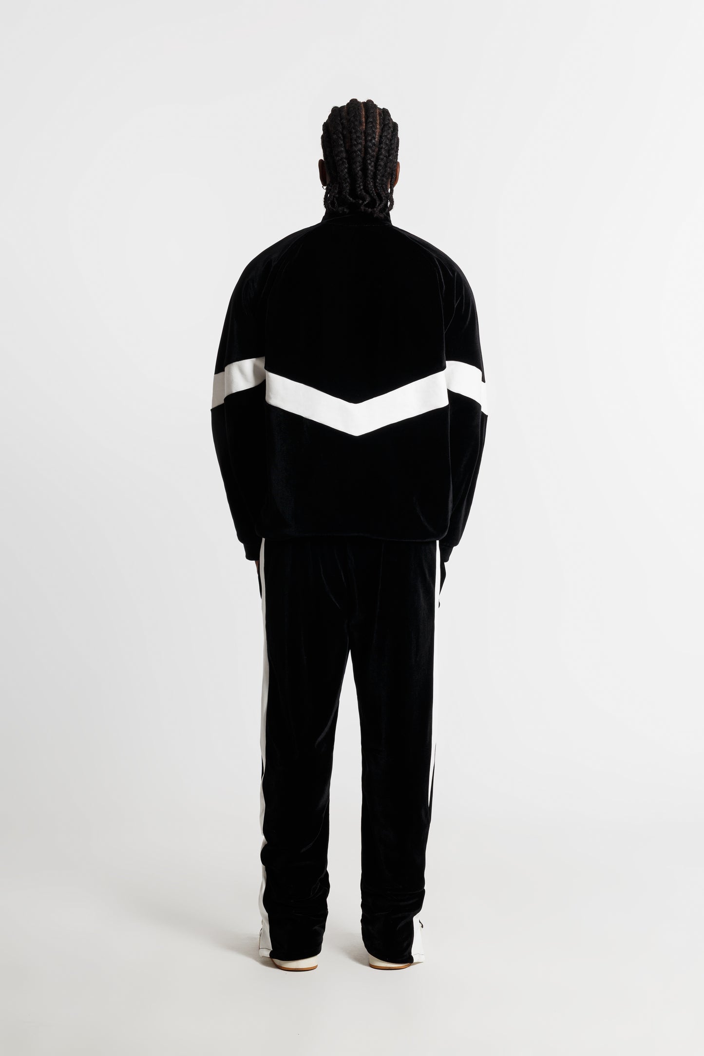 DUALITY BLACK